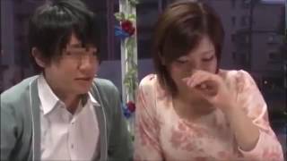 お金のためと割り切り男友達とマジックミラー号でしちゃうむっつりスケベ